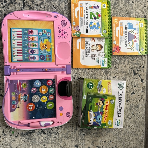 LeapPad 3D & books - Picture 2 of 2